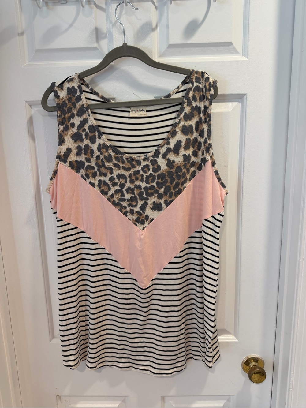 NWOT Lovely Melody Pink Leopard Chevron Stripe Tank Top Sz 2XL